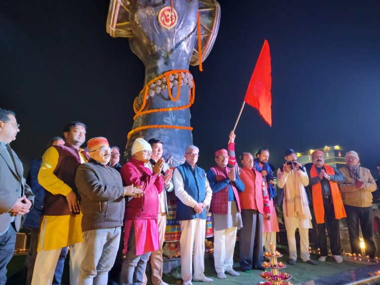 BAREILLY NEWS:राम मंदिर की प्रथम वर्षगांठ पर आदिनाथ  चौक पर दीपोत्सव