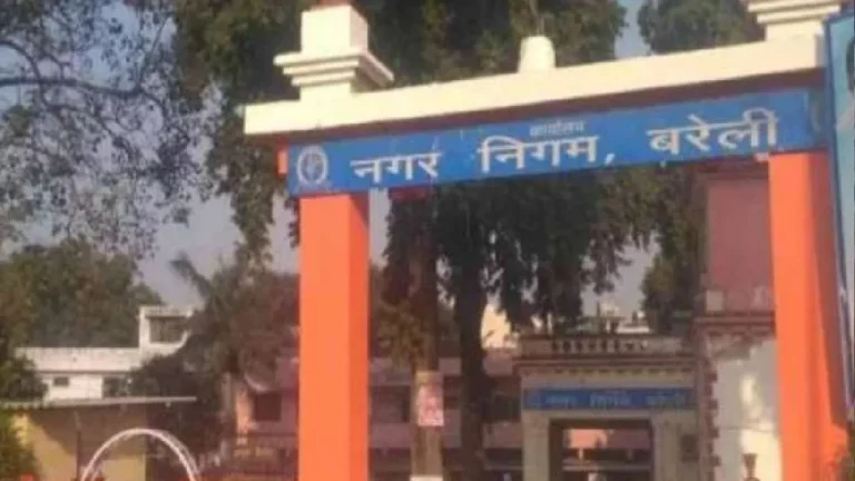 BAREILLY NEWS :शहर की डेयरियों में लगे सबमर्सिबल पंप हटेंगे, जलकल और स्वास्थ्य विभाग की संयुक्त कार्रवाई की तैयारी