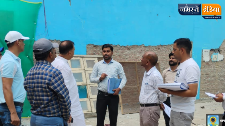 BUDAUN: यूपी सिडको अध्यक्ष ने बदायूं में निर्माण कार्यों का किया निरीक्षण
