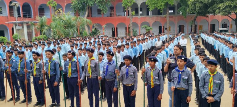 बुलन्दशहर: आपातकालीन स्थिति से निपटने के लिए बुलन्दशहर पुलिस द्वारा मॉक ड्रिल का आयोजन, छात्र-छात्राओं व आमजन को किया गया जागरूक