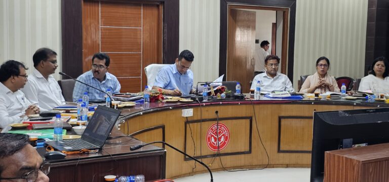 बदायूं में ग्राम पंचायत विकास योजना व मॉडल ग्रामों पर एक दिवसीय कार्यशाला सम्पन्न