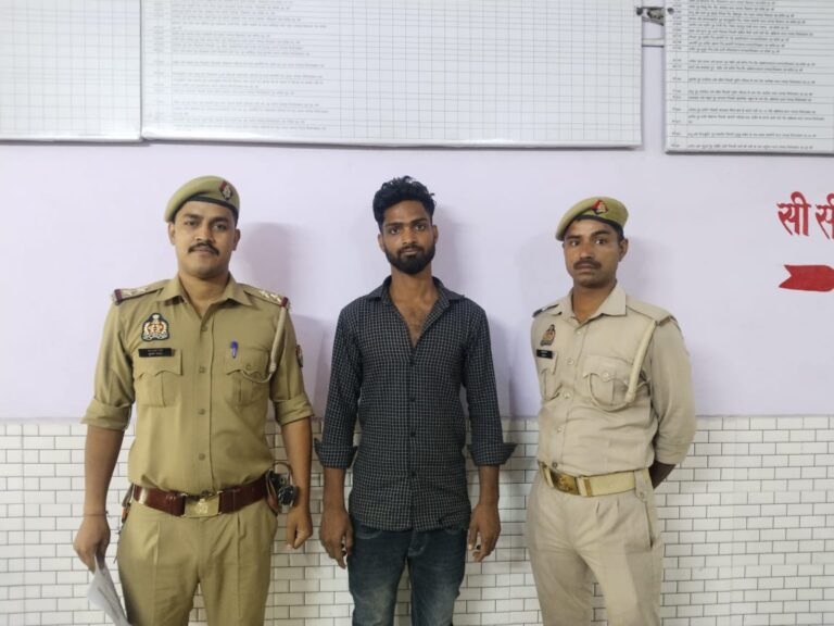 फिरोजाबाद: थाना रामगढ़ पुलिस को बड़ी सफलता, अवैध तमंचा सहित शातिर अभियुक्त गिरफ्तार