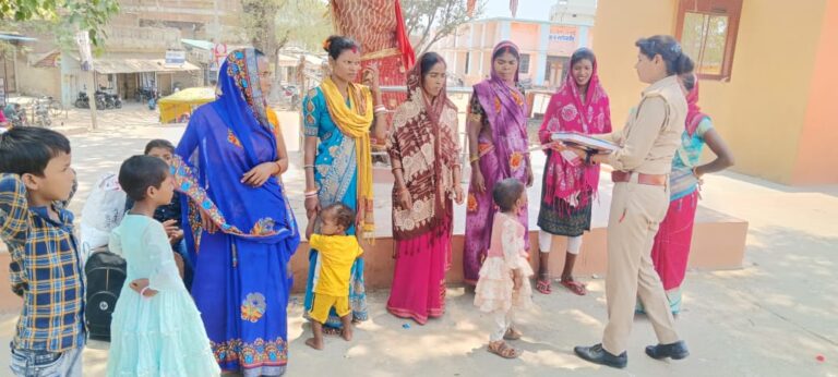 सोनभद्र में मिशन शक्ति फेज-5 के तहत महिला सुरक्षा और जागरूकता अभियान जोरों पर