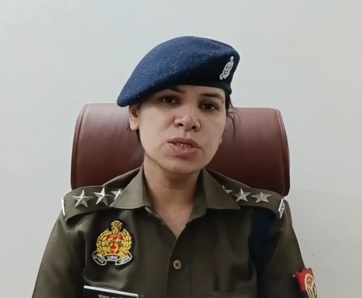 फिरोजाबाद:जीके कंपनी कैश लूट का 25,000 का इनामिया आरोपी पंकज गिरफ्तार — मक्खनपुर पुलिस ने ₹12,01,900 की लूट की रकम बरामद की